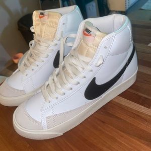 Nike high top women’s blazers